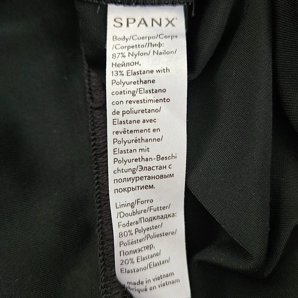 SPANX Faux Leather Camo Legging Matte Black Camo Print L 20185R - Picture 9 of 11